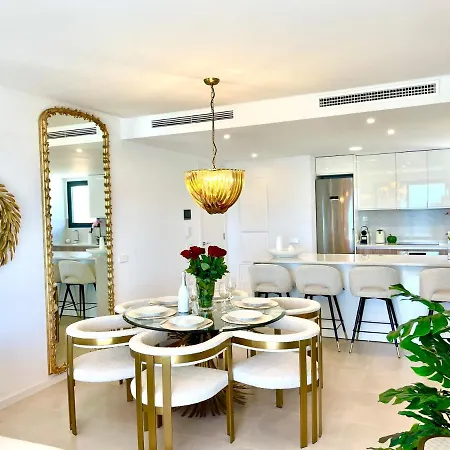 Magnificent 3 Bedroom Penthouse Apartament Fuengirola