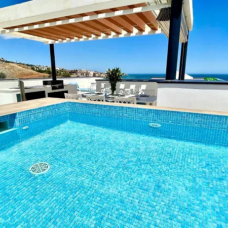 Magnificent 3 Bedroom Penthouse * فوينخيرولا