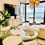 Magnificent 3 Bedroom Penthouse