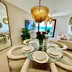 Magnificent 3 Bedroom Penthouse